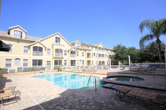 Building Photo - 5016 Sunridge Palms Dr