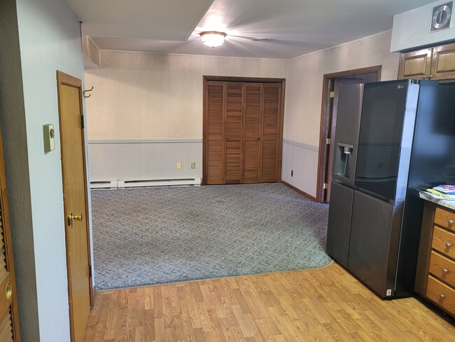 Building Photo - 1305 Whitney Ln