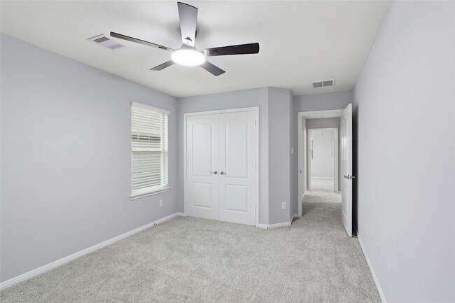 Building Photo - 4823 Lucky Fawn Ln