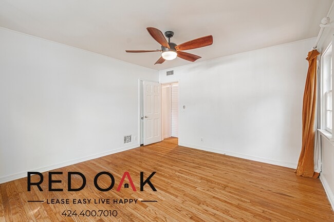 Building Photo - 2421 California Ave