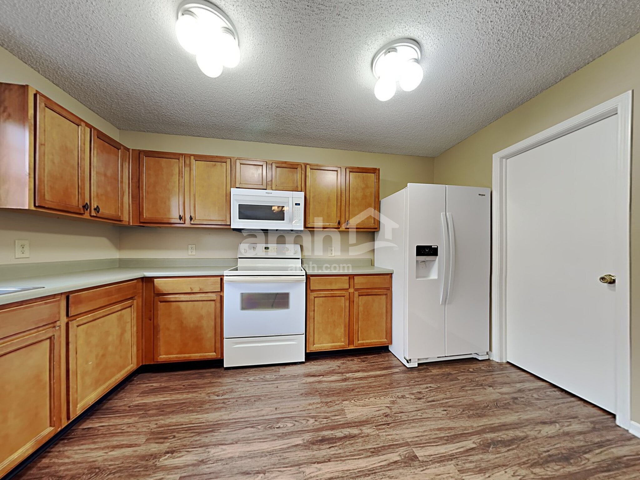 Building Photo - 786 Hickory Pine Dr