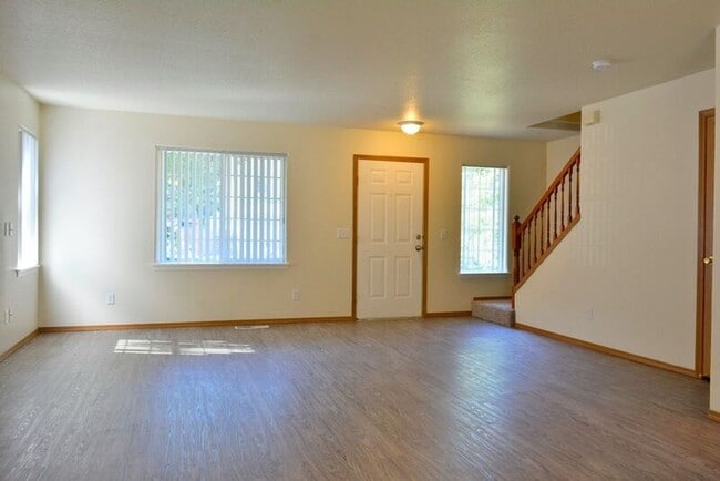 Building Photo - 20546 SW Lavender Ave