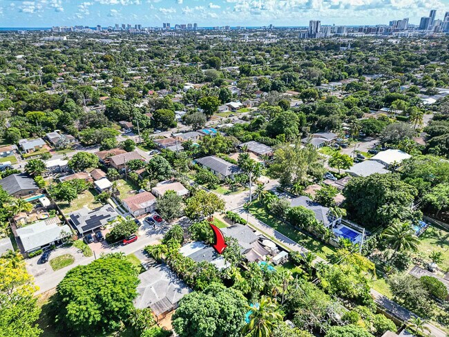 Building Photo - 1509 NW 4th Ave