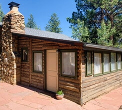 Building Photo - 258 Raccoon Cir