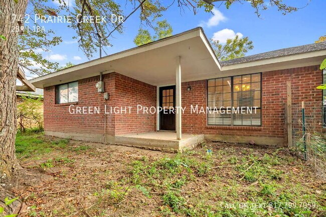 Building Photo - 742 Prairie Creek Dr