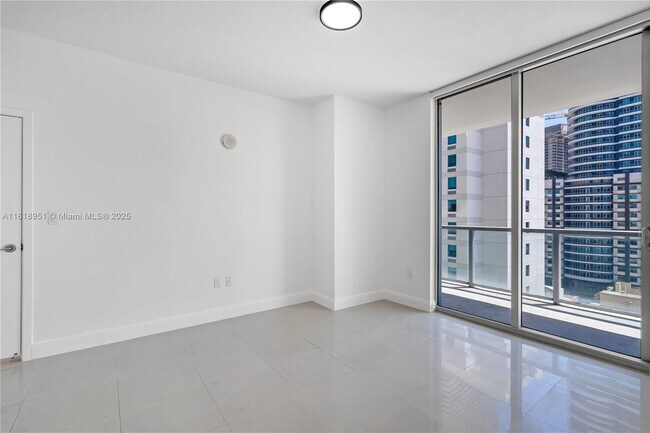 Building Photo - 79 SW 12th St