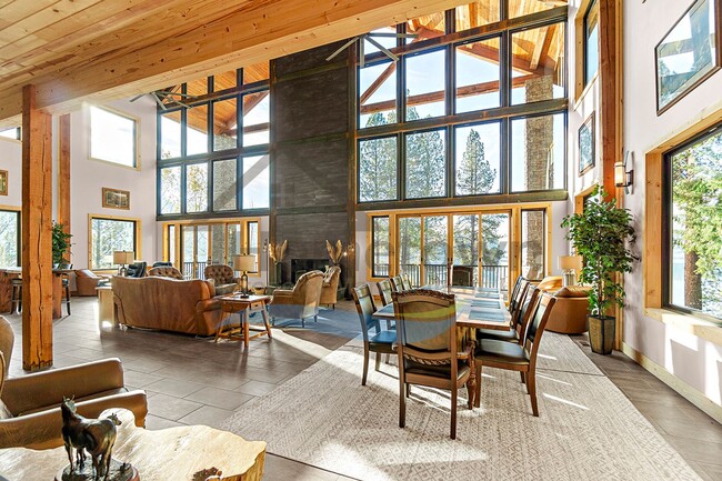 Building Photo - Stunning Luxury Hayden Lake Lodge with 5 B...