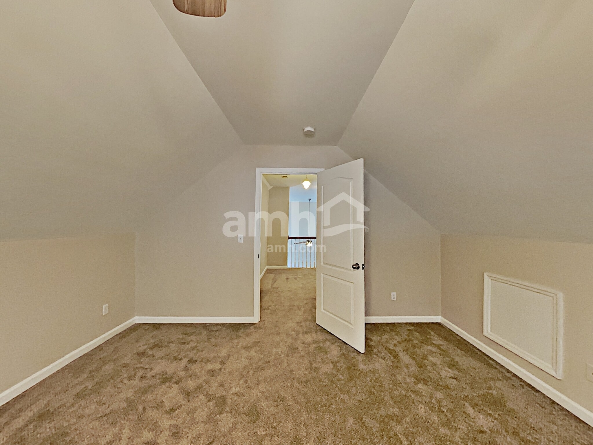 Building Photo - 7209 Sir William Dr