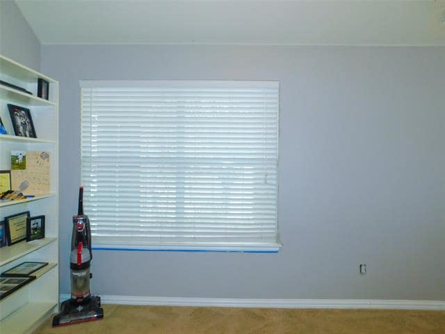 Building Photo - 2020 Jasmine Valley Drive