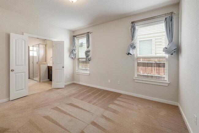 Building Photo - 16233 Travesia Way