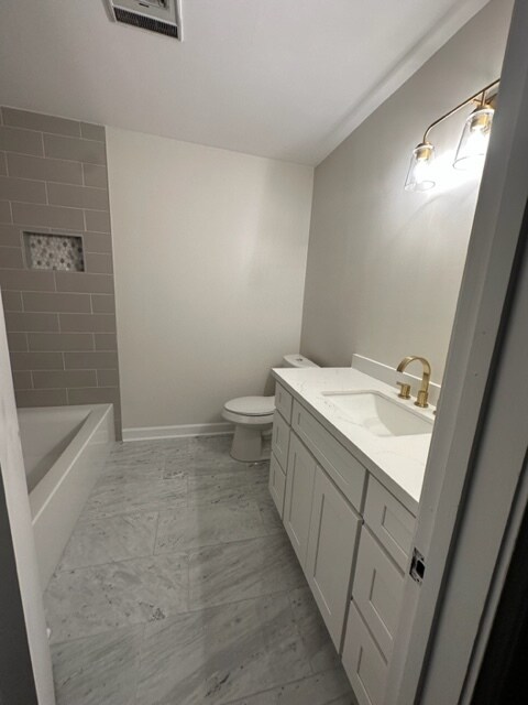 Second Bathroom Marble floors and tiled shower/tu - 212 Scotchpine Dr