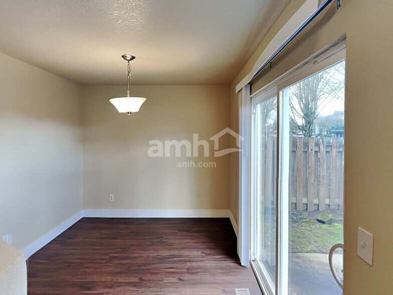 Building Photo - 16966 SW Steele Way