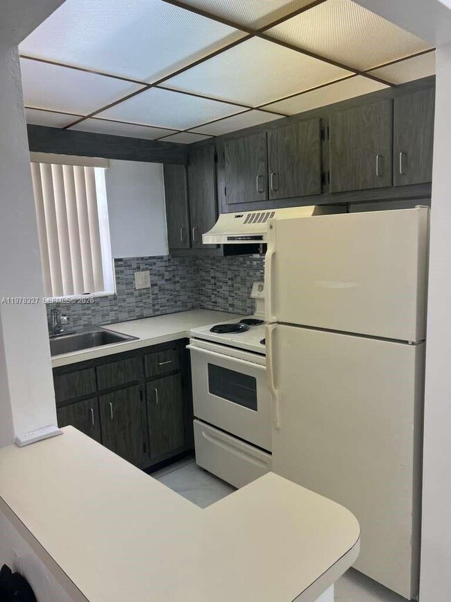 Building Photo - 7505 SW 82nd St