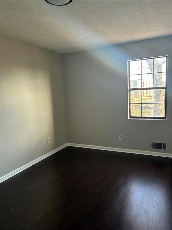 Building Photo - 1071 Level Creek Rd