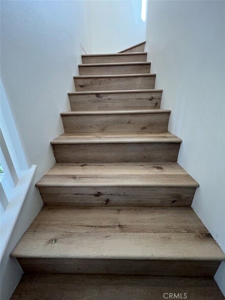 Building Photo - 38 Sonata St