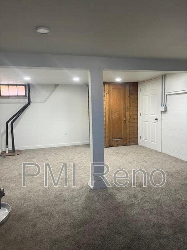 Building Photo - 614 Kuenzli St