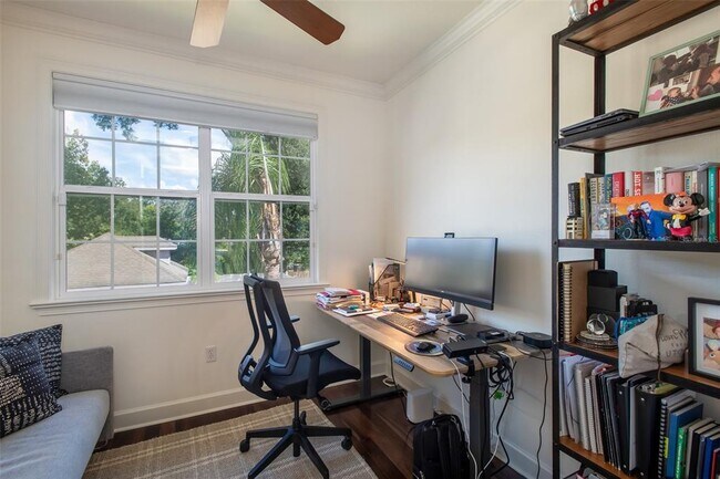 Building Photo - 1907 Garvin St