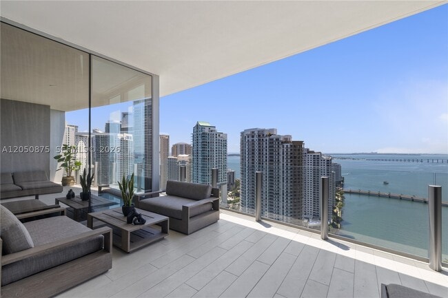 Building Photo - 300 Biscayne Blvd