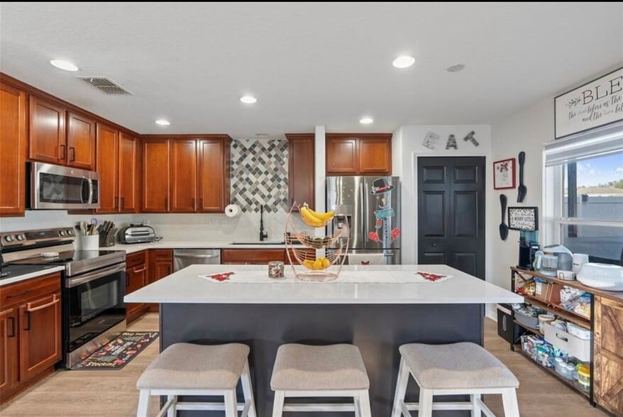 Building Photo - 3204 Whitley Bay Ct