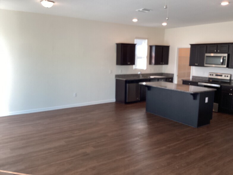 Building Photo - 11516 Pace Bend Ct