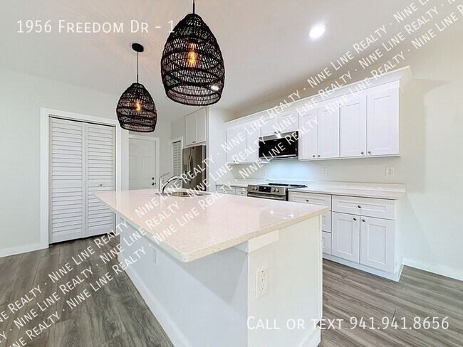 Building Photo - 1956 Freedom Dr
