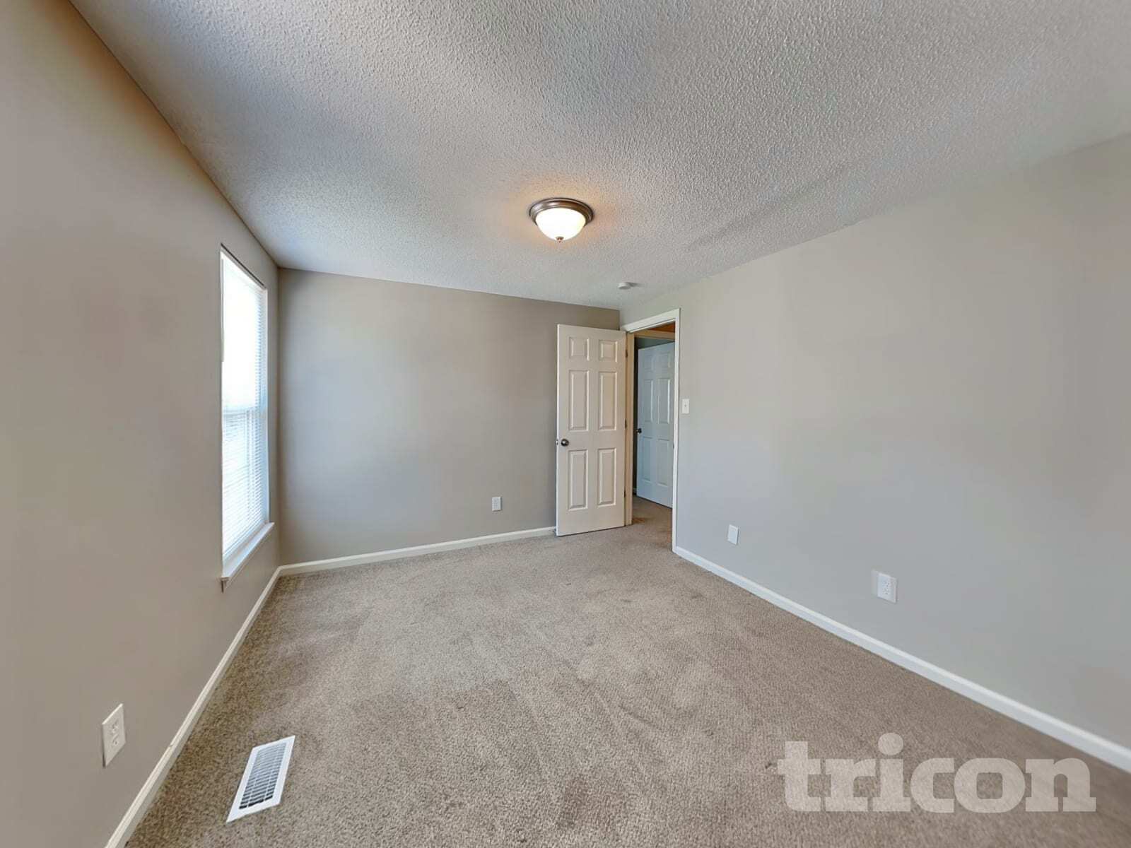 Building Photo - 10733 Downpatrick Pl