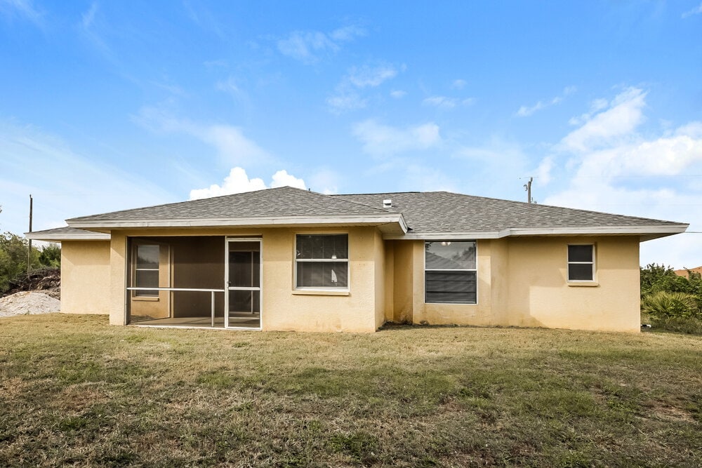 Building Photo - 3731 15th St W