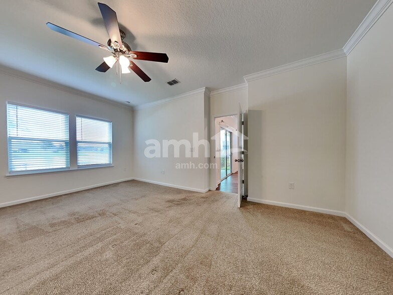 Building Photo - 16176 Magnolia Grove Way