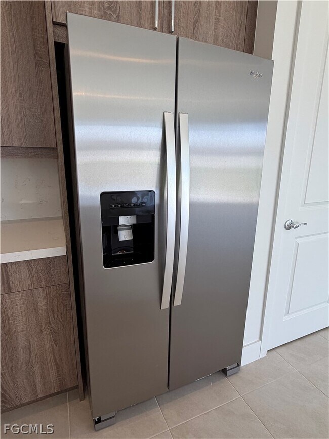 Building Photo - 5166 Julienne Rd