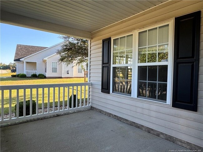 Building Photo - 245 Wood Valley Ln