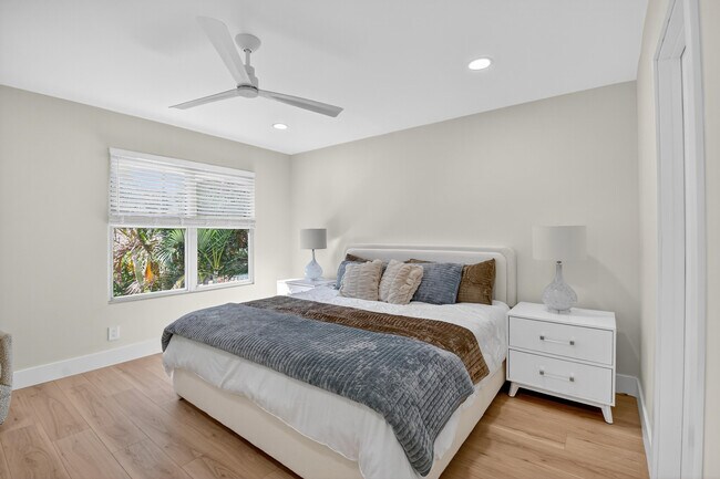 Building Photo - 2237 NW 53rd St
