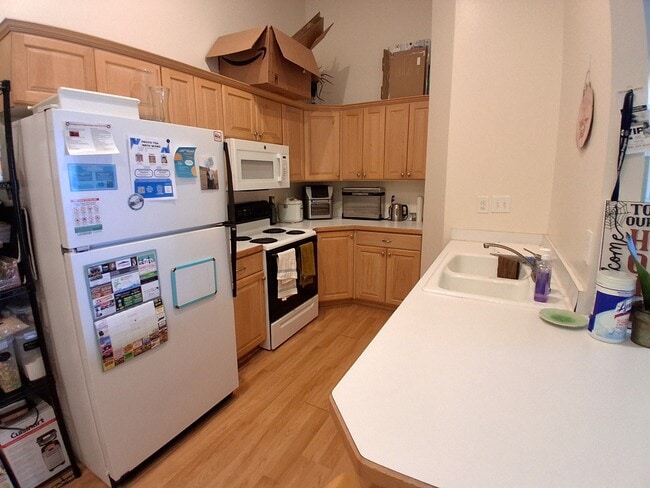 Building Photo - 1541 N 550 W