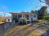 Building Photo - 92 Lawndale Ave SE