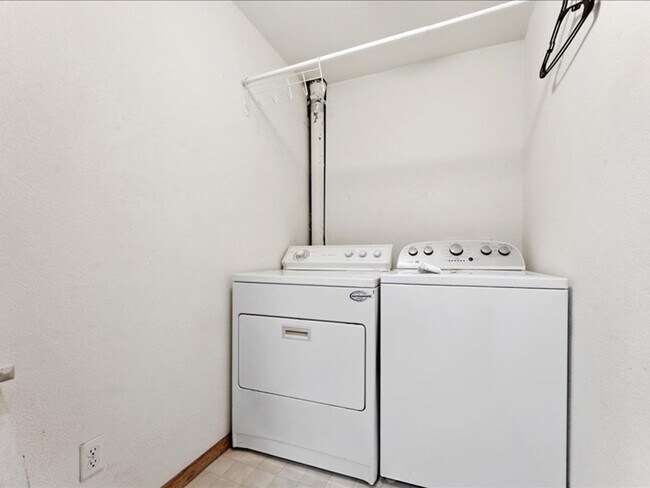 Building Photo - Great Home in Fort Collins