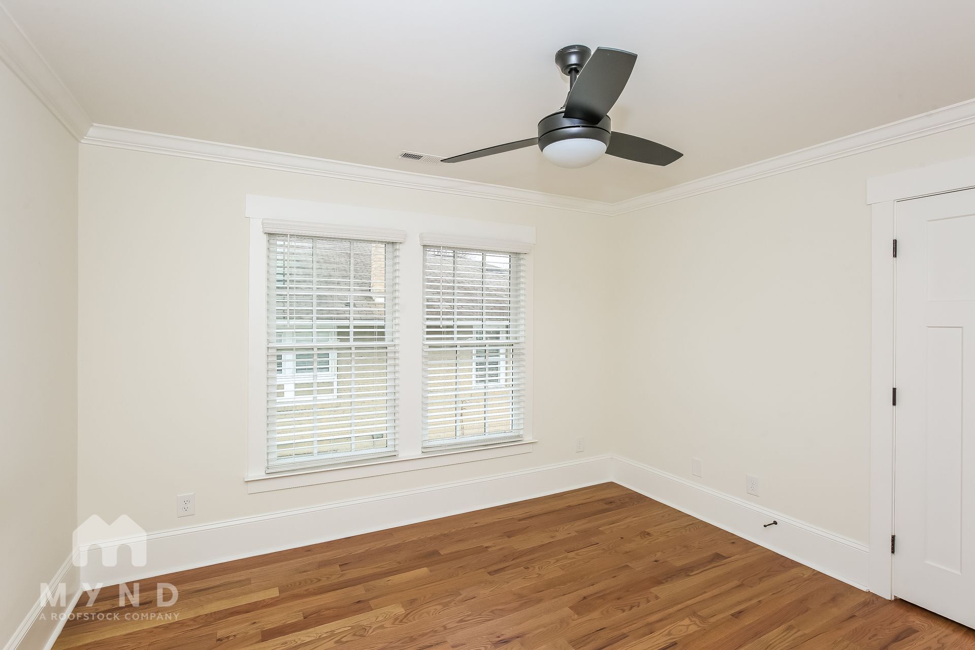 Building Photo - 1706 S Mint St