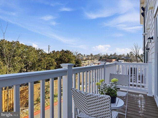 Building Photo - 3595 Aster St