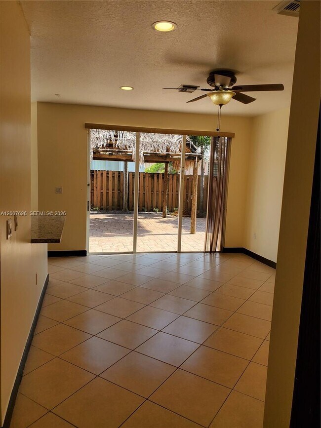 Building Photo - 13952 SW 153rd Terrace