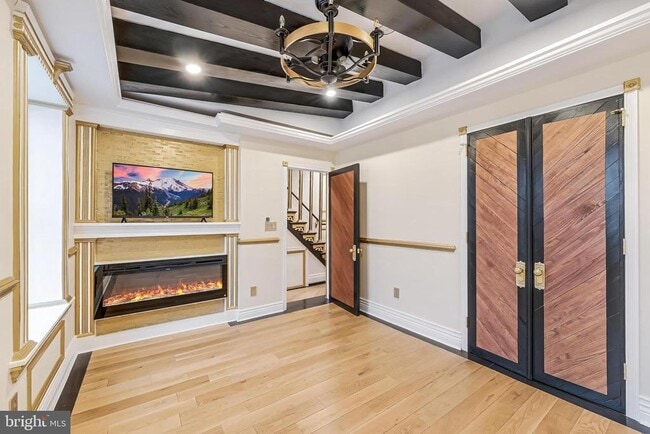 Building Photo - 810 Prince St