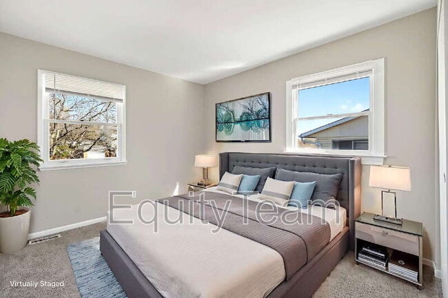 Building Photo - 517 Brunswick Dr