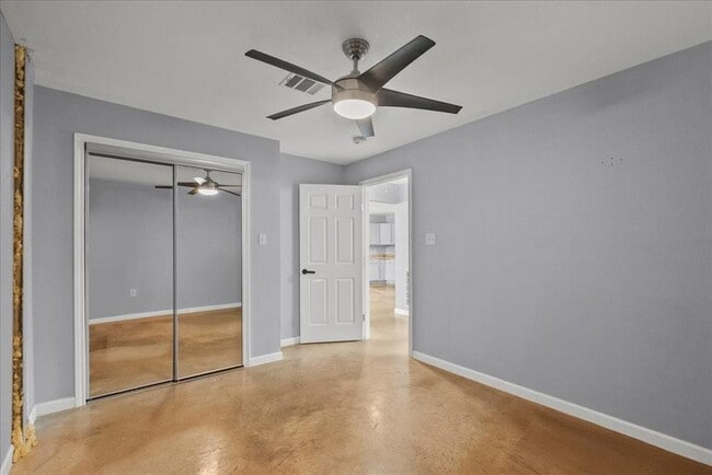 Building Photo - 6602 Prino Rd