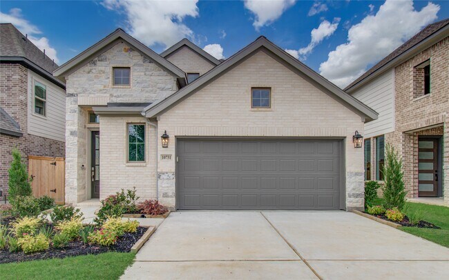 Building Photo - 10731 Aquila Star Dr