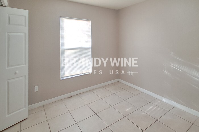 Building Photo - 3709 E Grove St