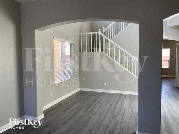 Building Photo - 1708 Mizzenmast Ave