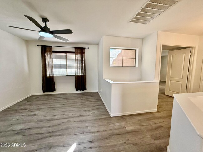 Building Photo - 1782 E Oakland St