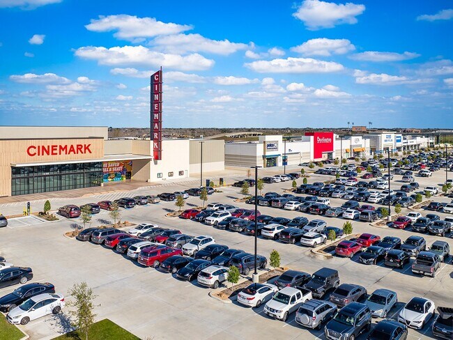 Building Photo - 8014 Ecru Ln