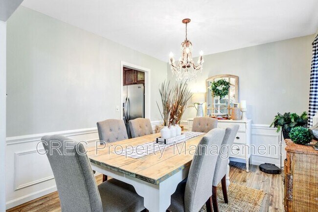 Building Photo - 109 Fort St