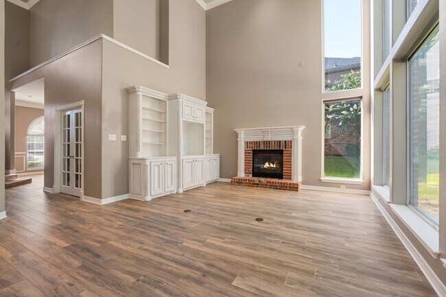 Building Photo - 3062 Lake Island Dr