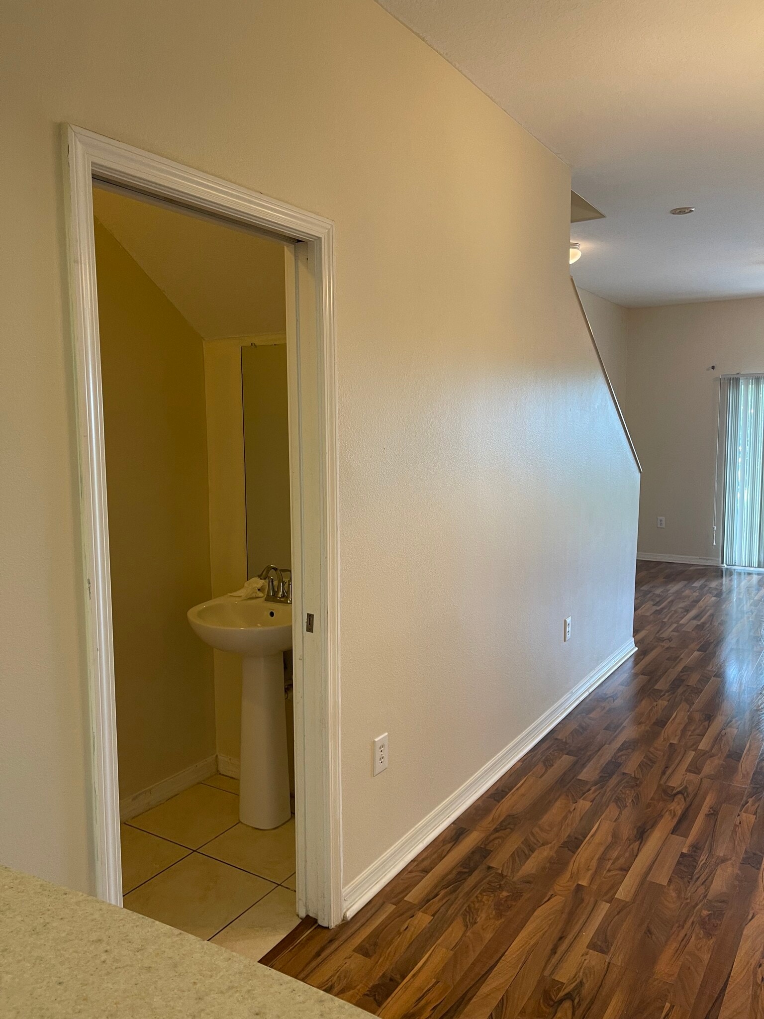 Building Photo - 4213 Winding Vine Dr