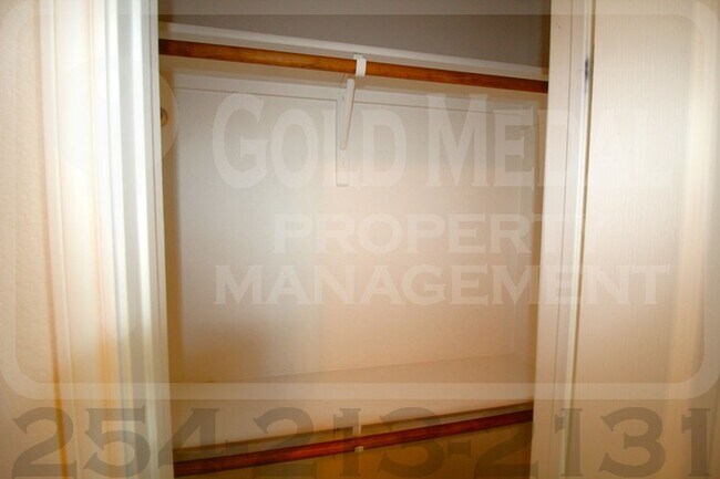 Building Photo - Fresh Vibes on Llano Estacado – Your Next Chapter Starts Here!