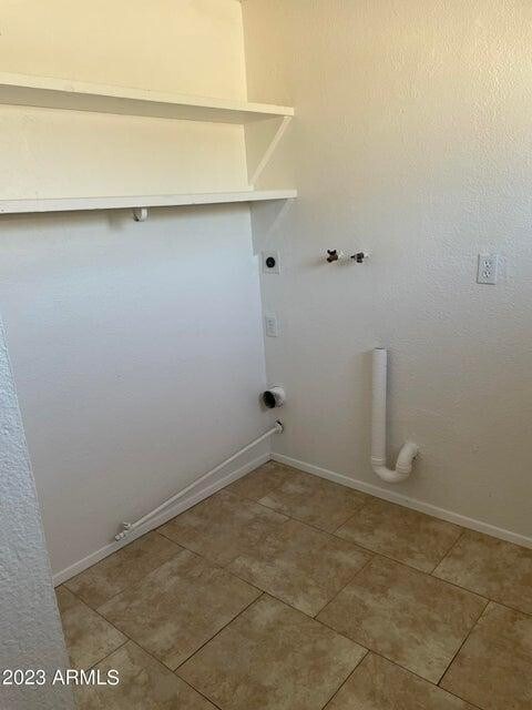 Building Photo - 1242 W Carla Vista Dr